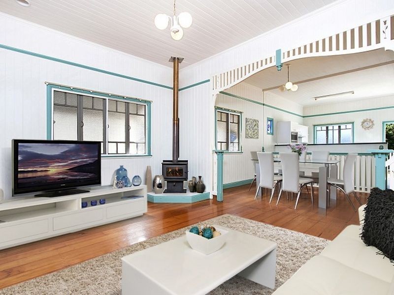 92 MacDonald Street, Norman Park QLD 4170