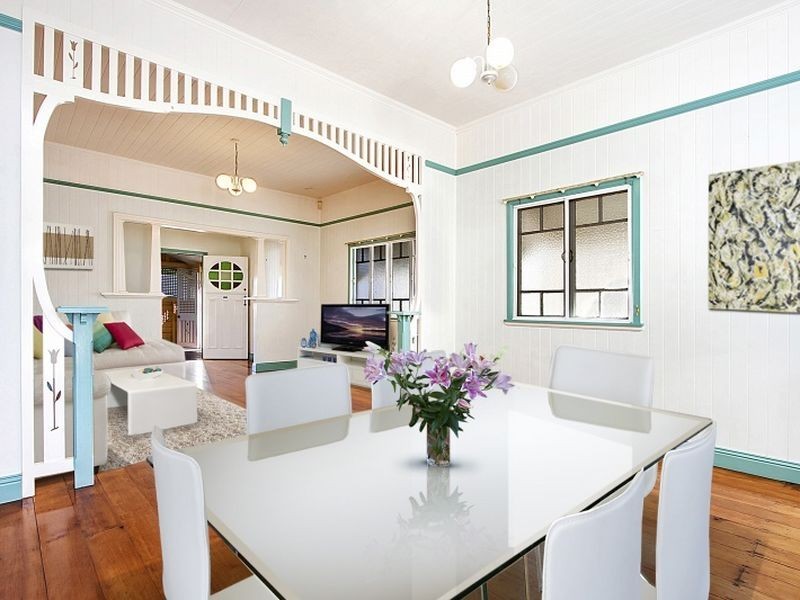 92 MacDonald Street, Norman Park QLD 4170