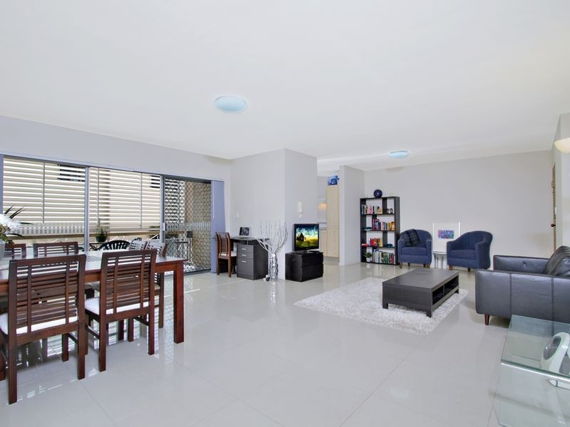 1/39 Kirkland Avenue, Coorparoo QLD 4151