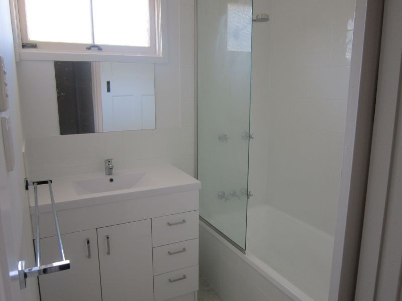 73 Fegen Drive, Moorooka QLD 4105