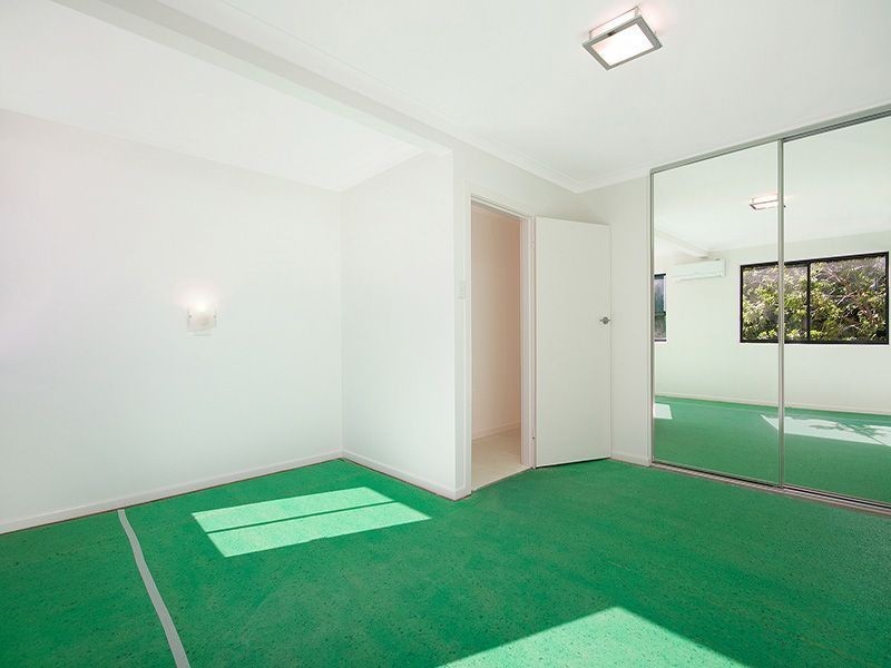 40 Crucis Street, Coorparoo QLD 4151