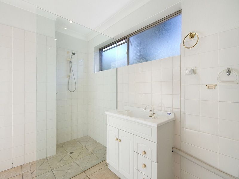 40 Crucis Street, Coorparoo QLD 4151