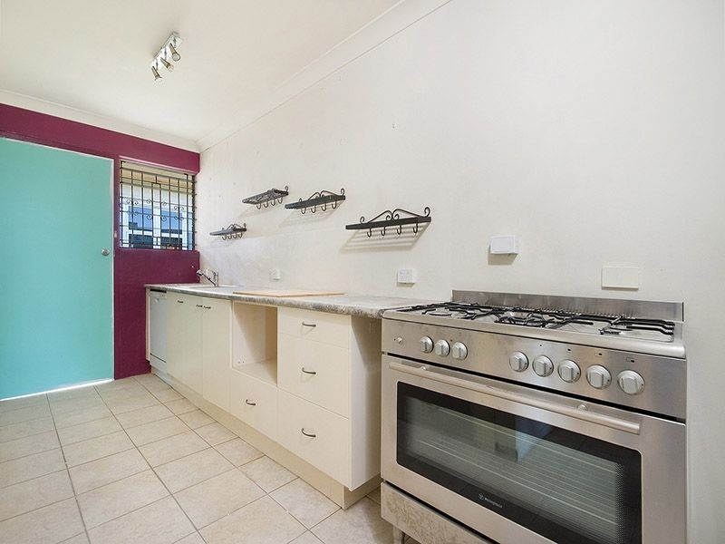 40 Crucis Street, Coorparoo QLD 4151