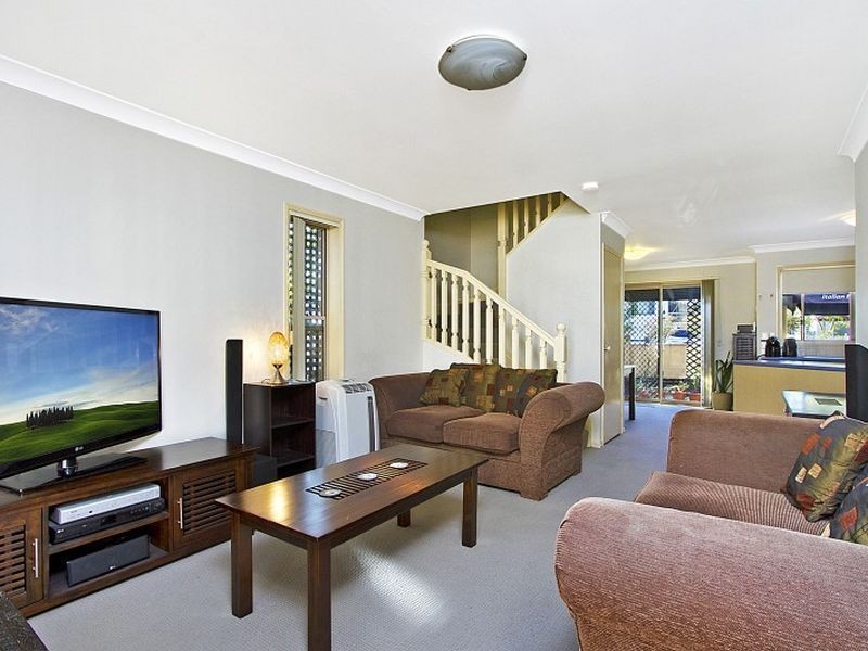 2/125 Chaucer Street, Moorooka QLD 4105