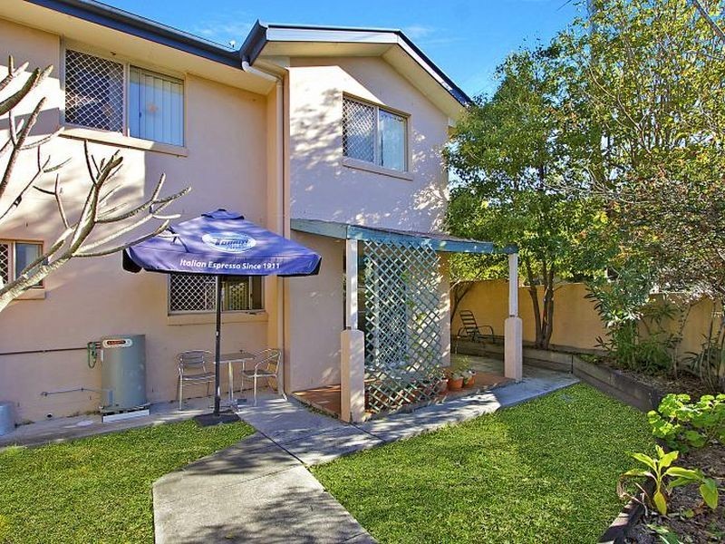 2/125 Chaucer Street, Moorooka QLD 4105