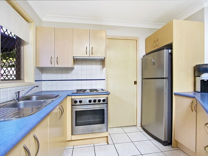 2/125 Chaucer Street, Moorooka QLD 4105