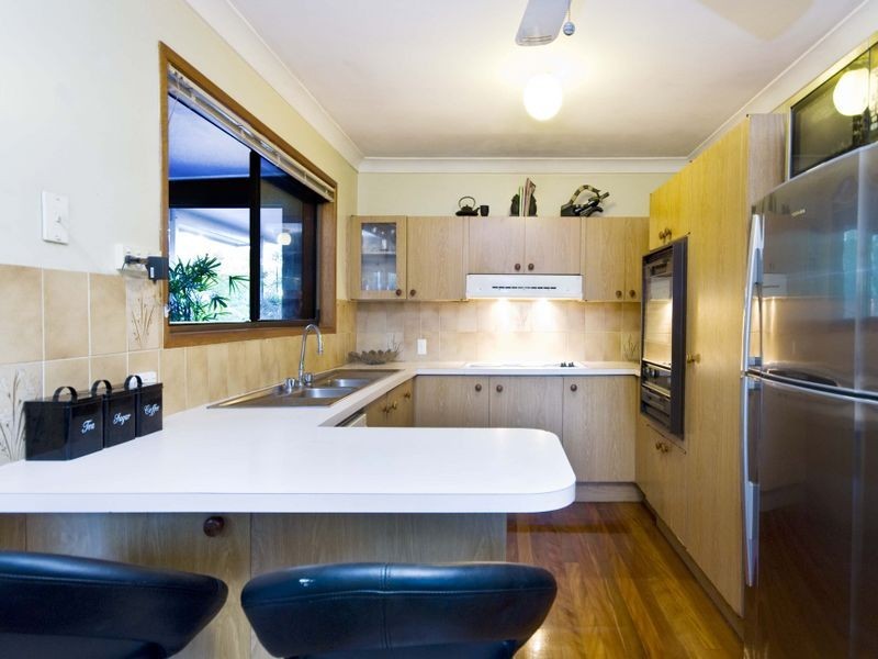 349 Winstanley Street, Carindale QLD 4152