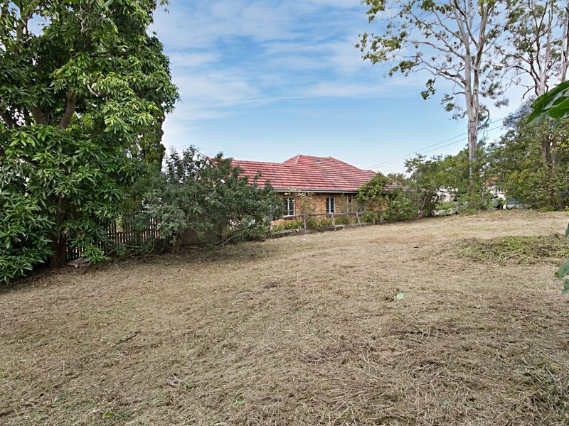 122 Chatsworth Road, Coorparoo QLD 4151