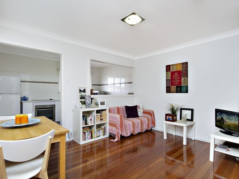 6/11 Henry Street, Greenslopes QLD 4120