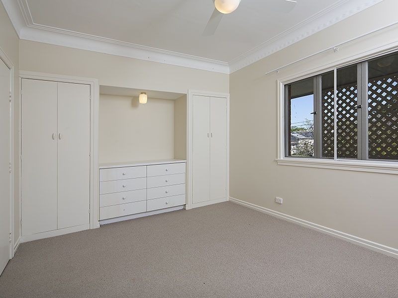 63 Barker Street, East Brisbane QLD 4169