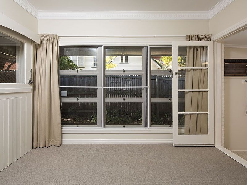 63 Barker Street, East Brisbane QLD 4169