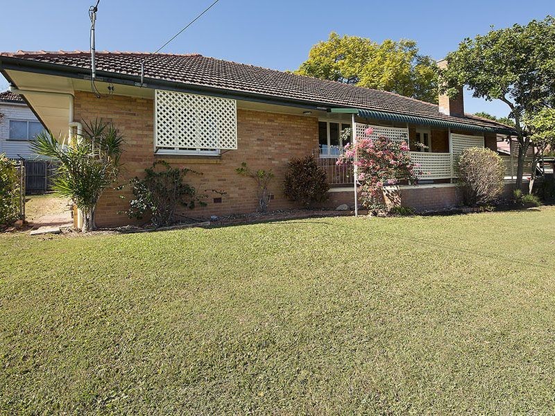 63 Barker Street, East Brisbane QLD 4169