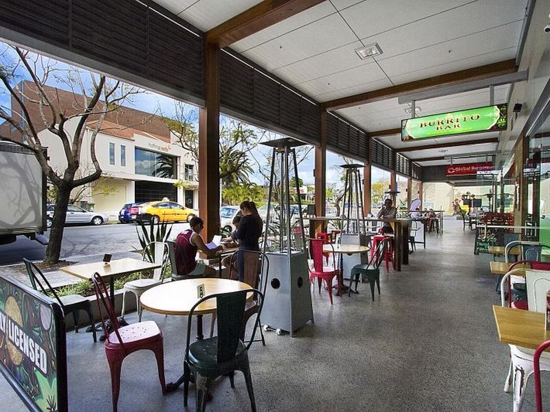 8/8 Kitchener Street, Coorparoo QLD 4151