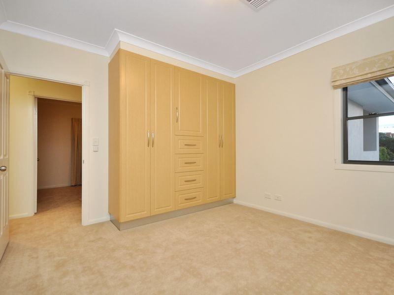 10 St Leonards Street, Coorparoo QLD 4151