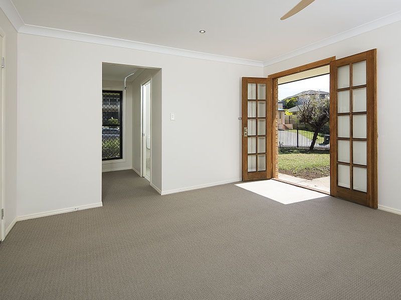 31 Alan Crescent, Eight Mile Plains QLD 4113