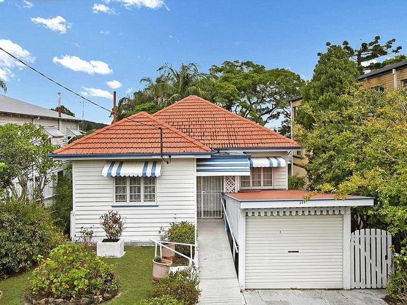 47 Henderson Street, Camp Hill QLD 4152