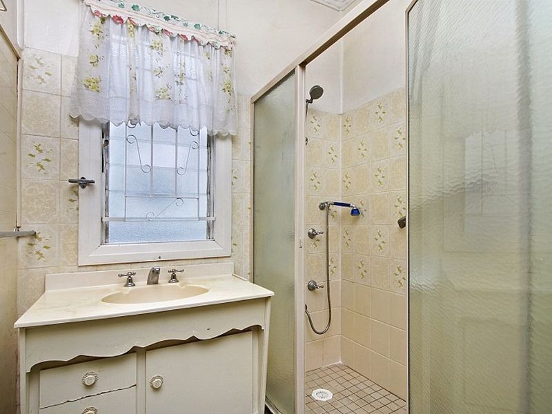 47 Henderson Street, Camp Hill QLD 4152