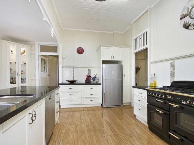 530 Old Cleveland Road, Camp Hill QLD 4152