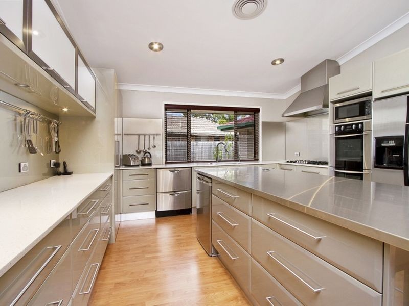 38 Blue Grass Crescent, Eight Mile Plains QLD 4113