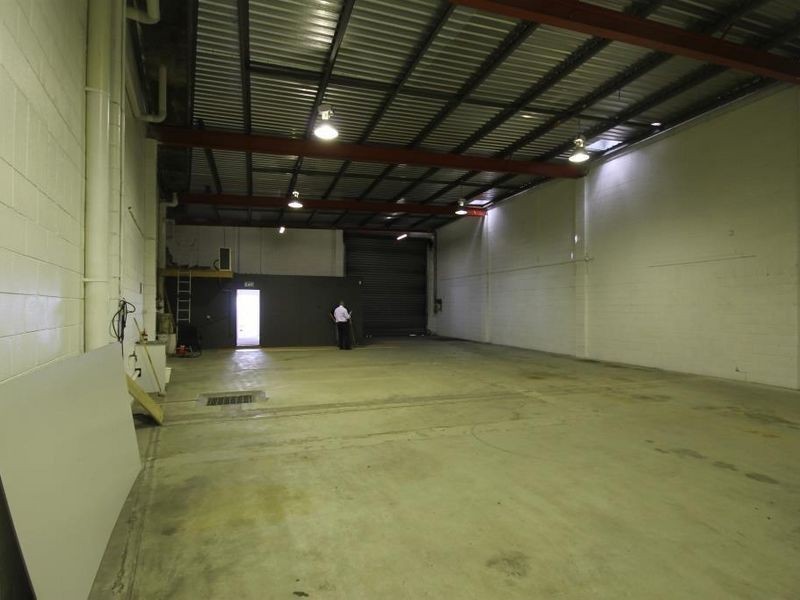 1/8 Container Street, Tingalpa QLD 4173