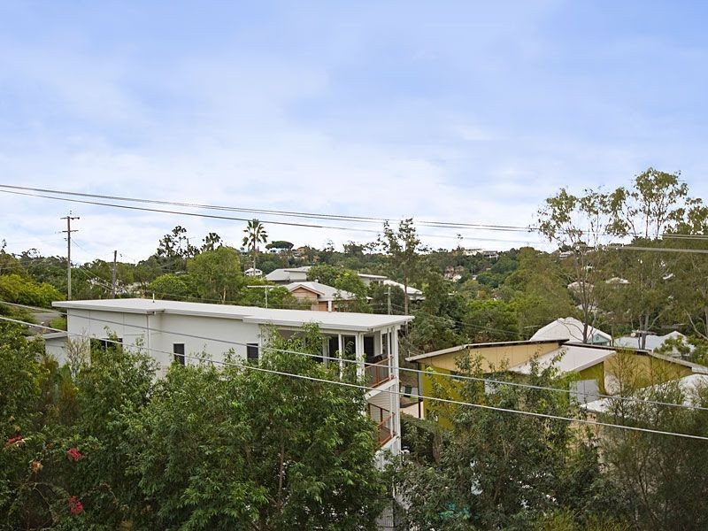 26 Hebe Street, Bardon QLD 4065