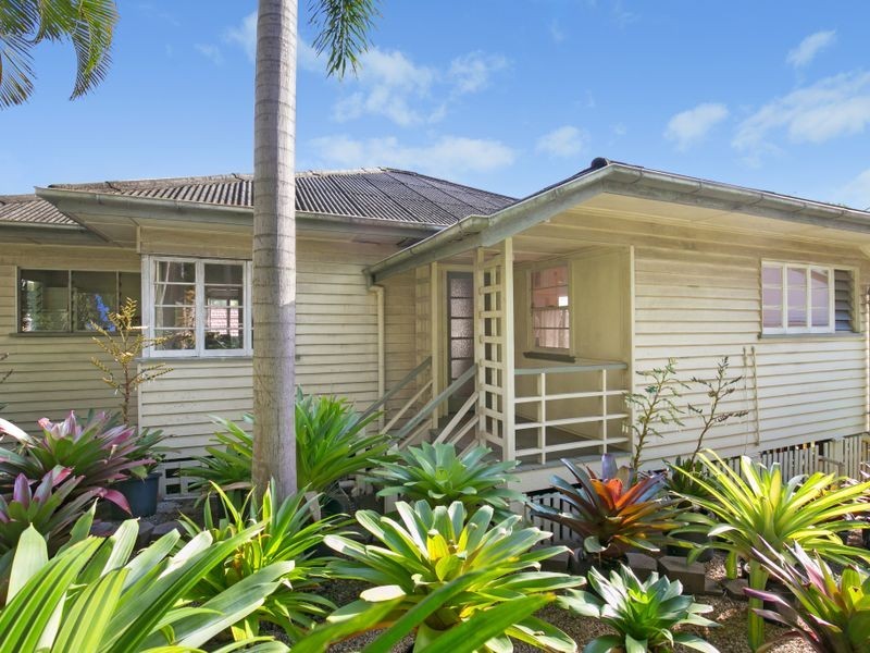 316 Chatsworth Road, Coorparoo QLD 4151