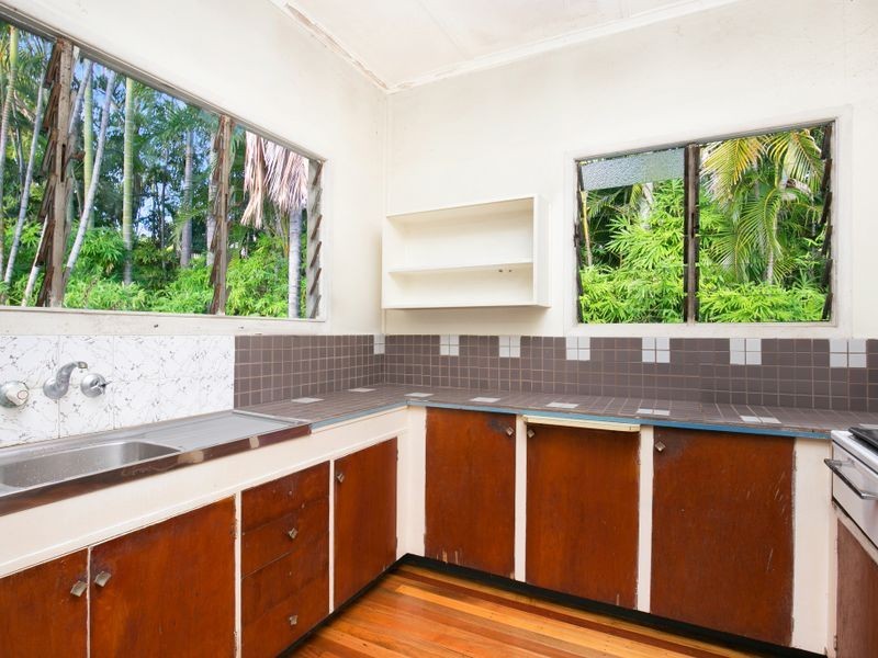 316 Chatsworth Road, Coorparoo QLD 4151