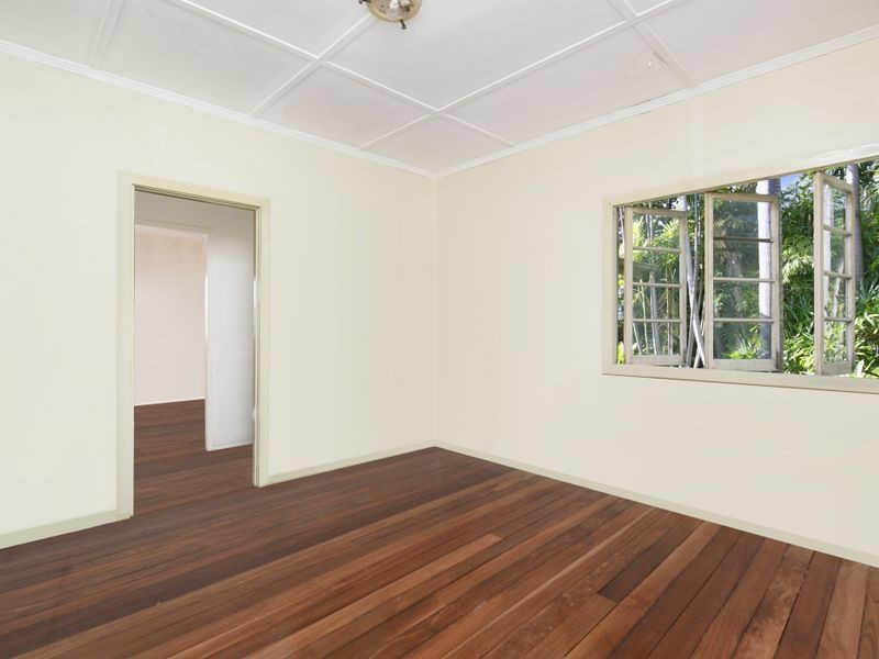 316 Chatsworth Road, Coorparoo QLD 4151