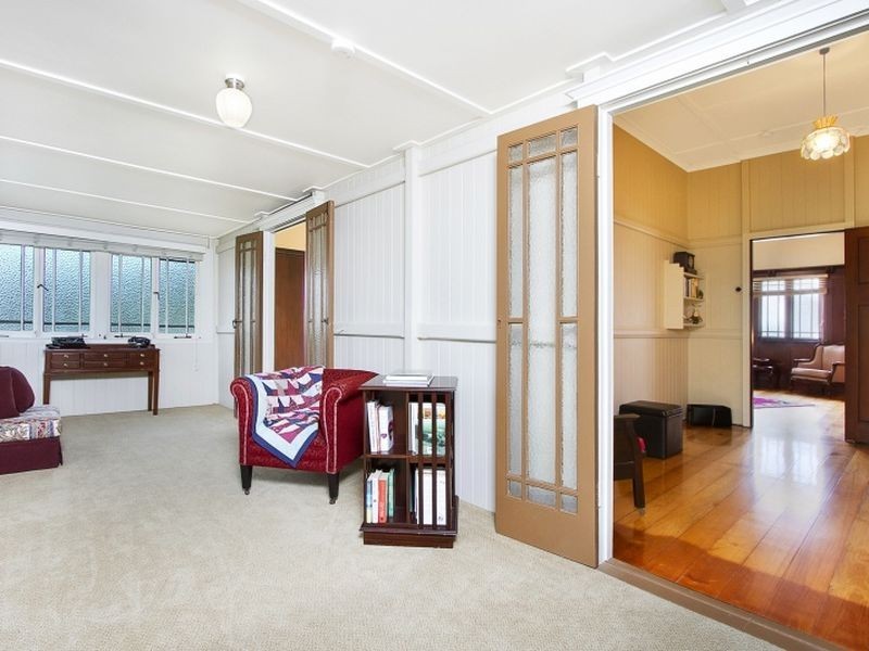 40 Percival Terrace, Holland Park QLD 4121