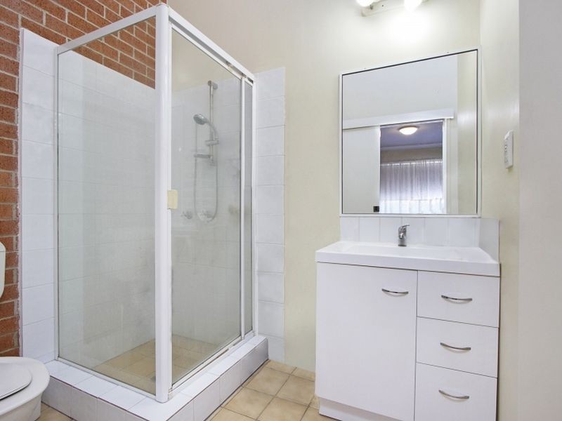 11/16 Barnsley Street, West End QLD 4101