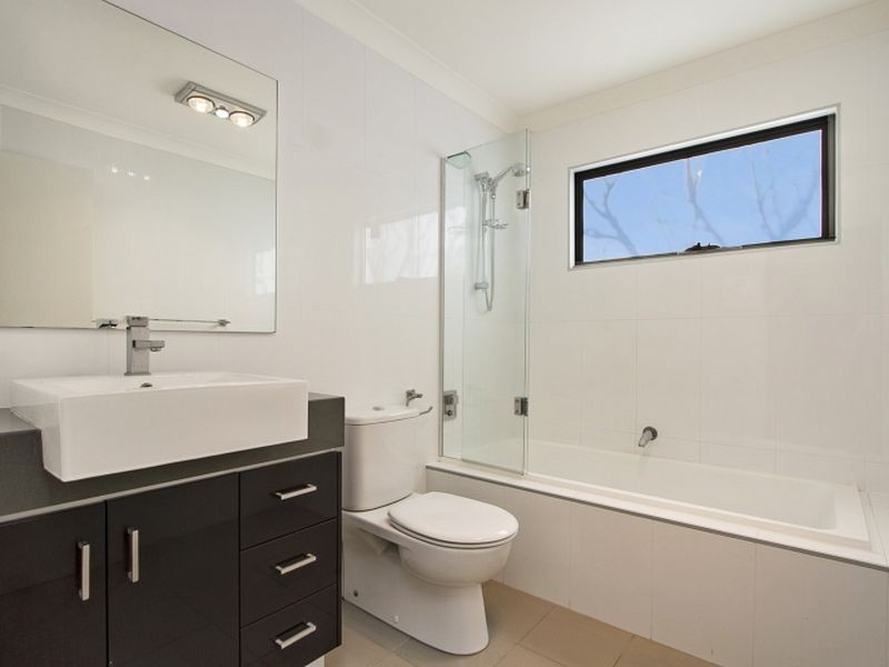 2/40 Days Avenue, Yeronga QLD 4104