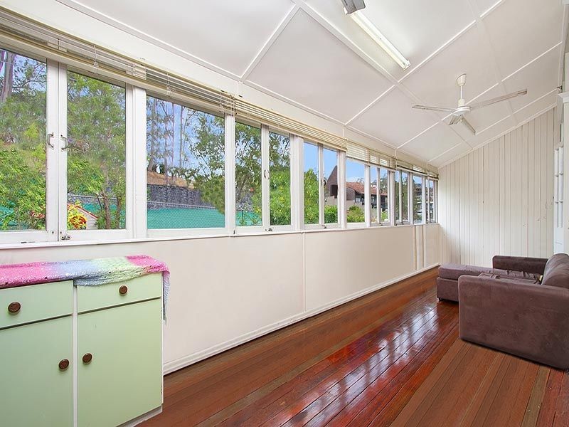 76 Greens Road, Coorparoo QLD 4151