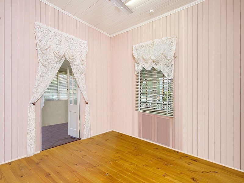 76 Greens Road, Coorparoo QLD 4151