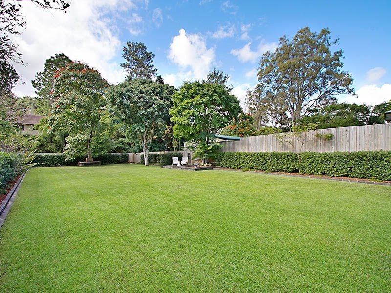 67 Nurstead Street, Camp Hill QLD 4152