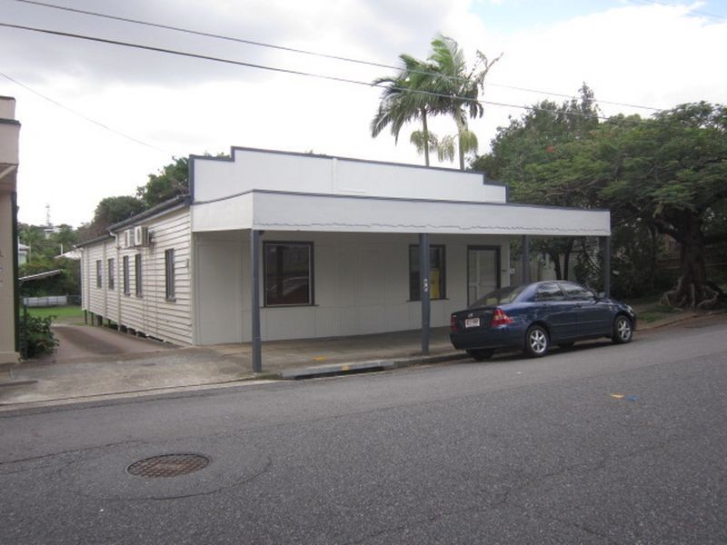 126 Mcilwraith Avenue, Norman Park QLD 4170