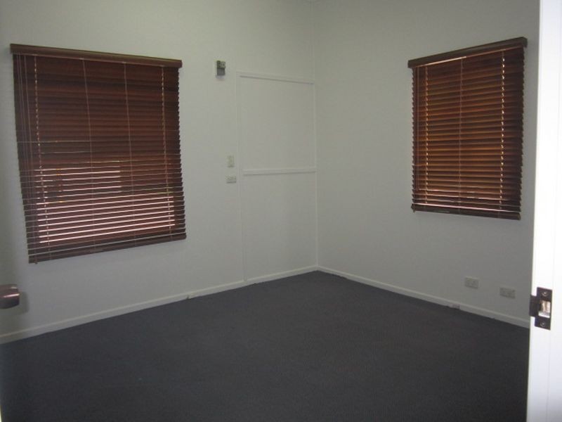 126 Mcilwraith Avenue, Norman Park QLD 4170