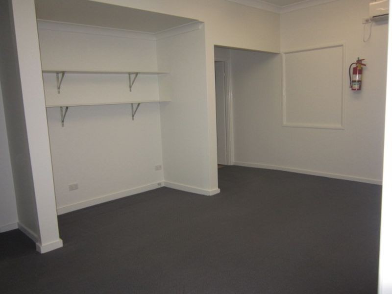 126 Mcilwraith Avenue, Norman Park QLD 4170