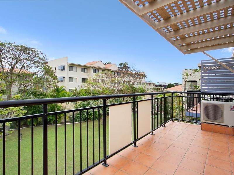 73/55 Harries Road, Coorparoo QLD 4151