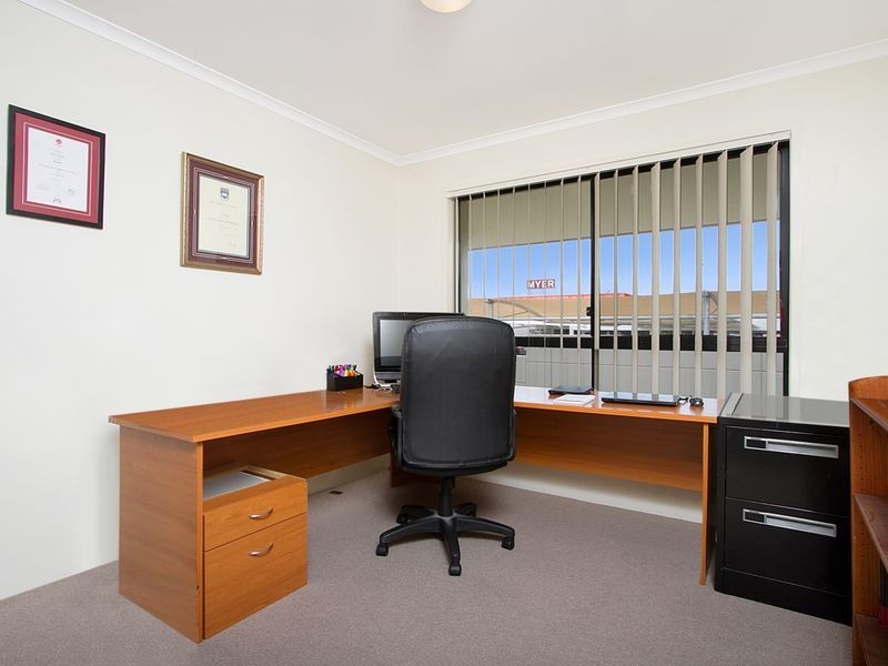 73/55 Harries Road, Coorparoo QLD 4151