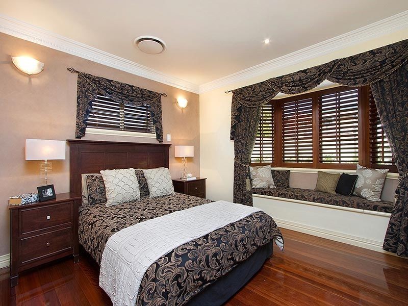 34 Breslin Street, Carina QLD 4152