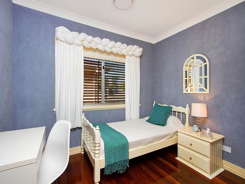 34 Breslin Street, Carina QLD 4152