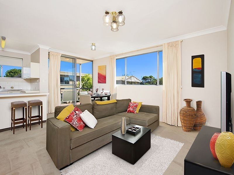 6/90 French Street, Coorparoo QLD 4151