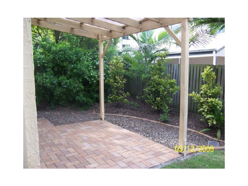 3/14 Herbertson Road, Carina QLD 4152