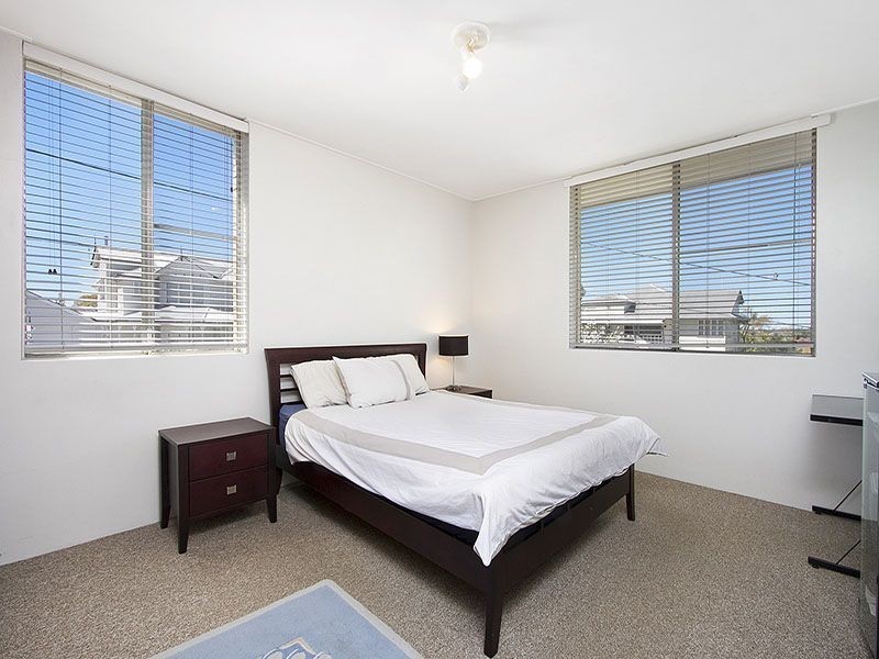 8/19 Balmoral Terrace, East Brisbane QLD 4169