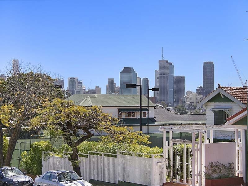 8/19 Balmoral Terrace, East Brisbane QLD 4169