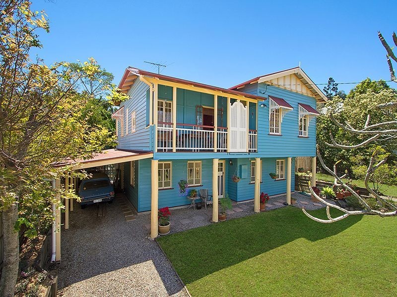 68 Real Avenue, Norman Park QLD 4170