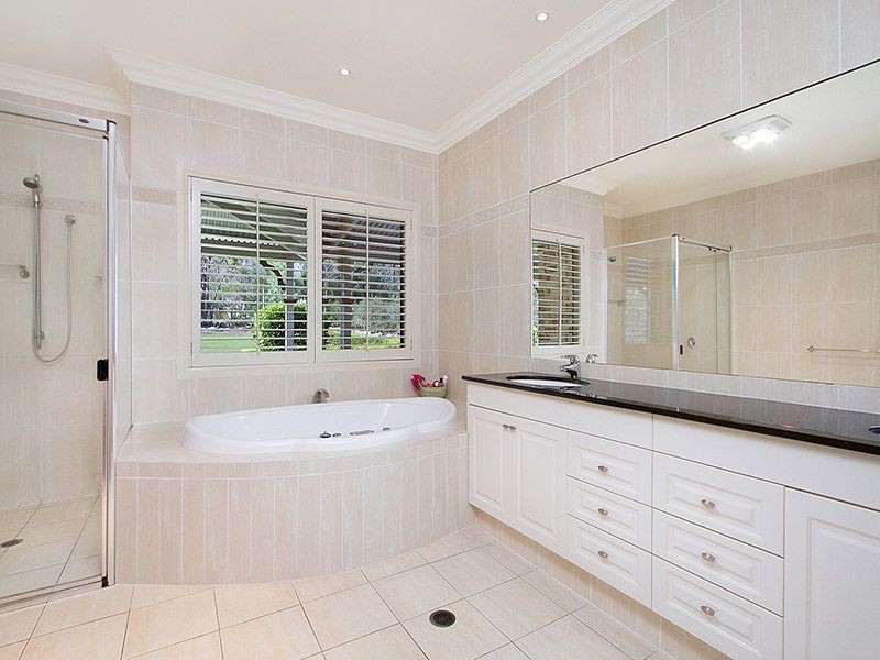 168 Grassdale Road, Belmont QLD 4153