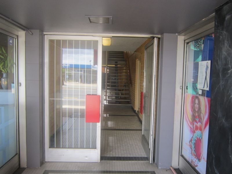 10/297-301 Old Cleveland Road, Coorparoo QLD 4151