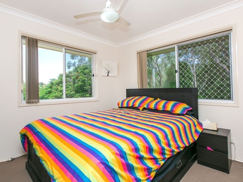 63 Roseglen Street, Greenslopes QLD 4120