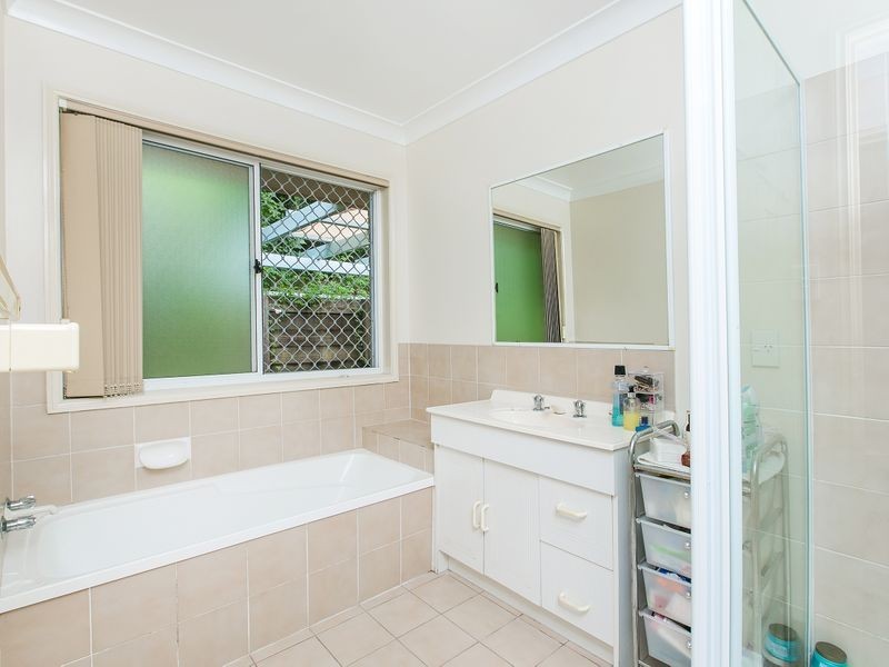 63 Roseglen Street, Greenslopes QLD 4120